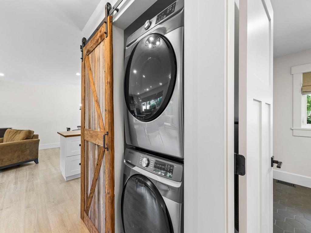 Listing Image for R3087423