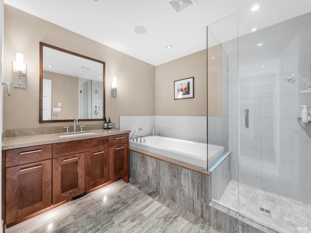 Listing Image for R3087432