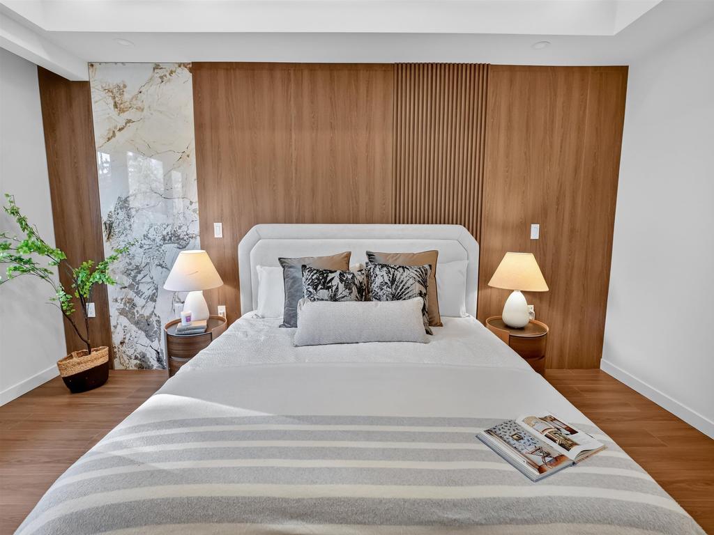 Listing Image for R3087436