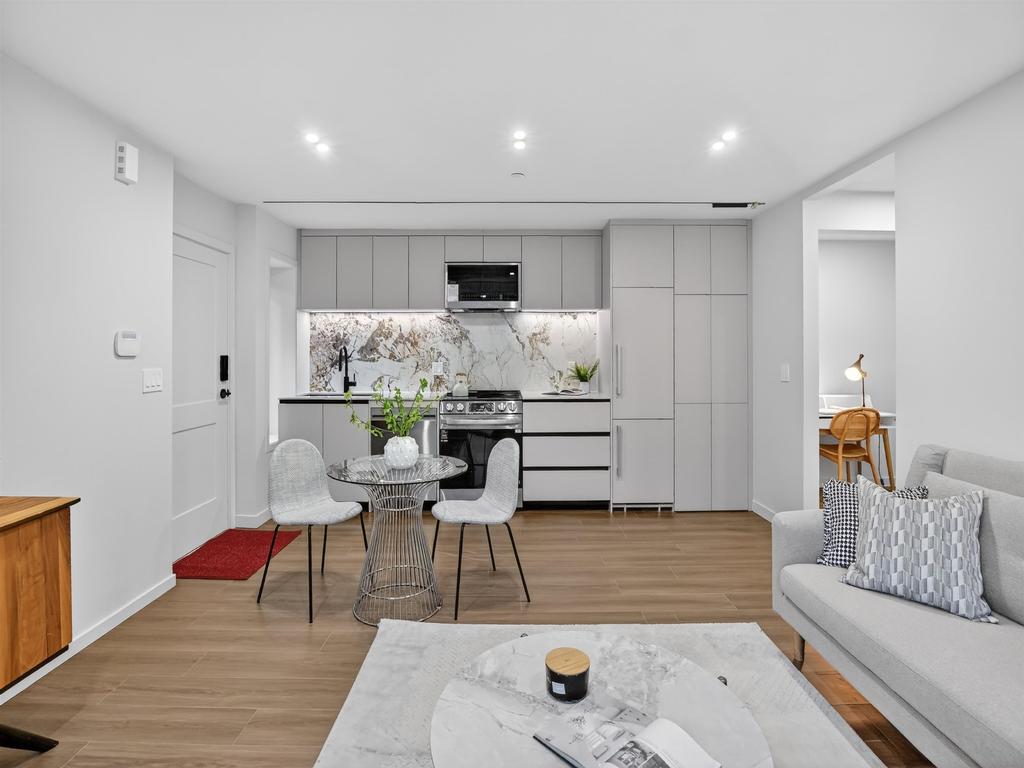 Listing Image for R3087436