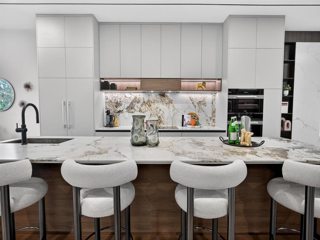 Listing Image for R3087436