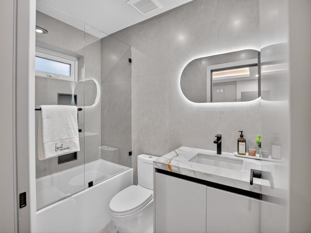 Listing Image for R3087436