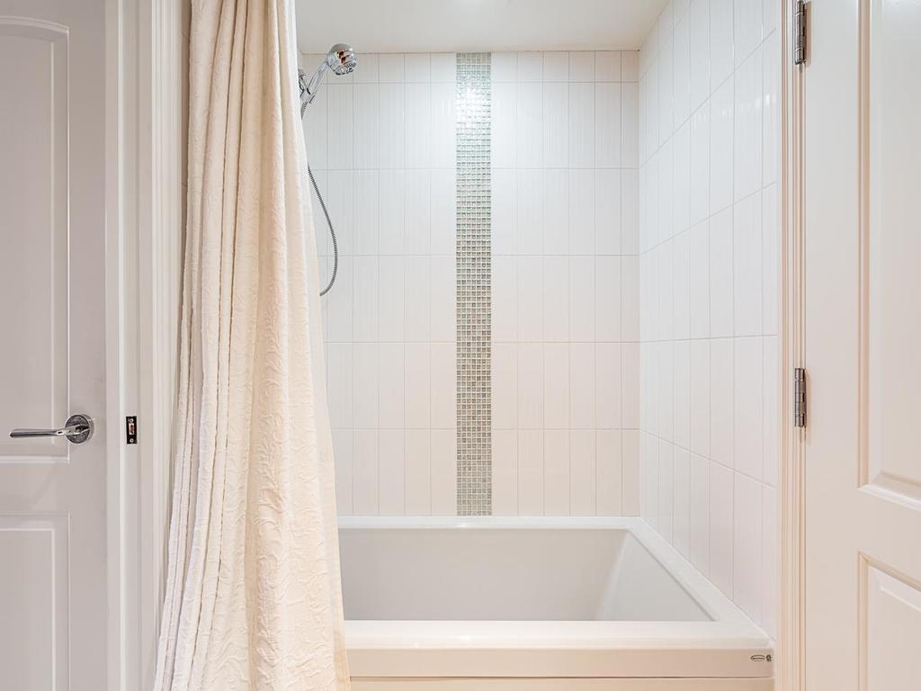 Listing Image for R3087440