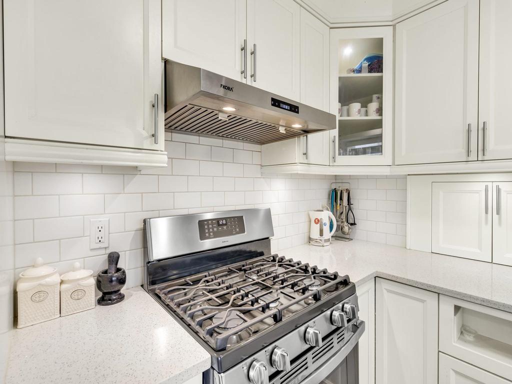 Listing Image for R3087467