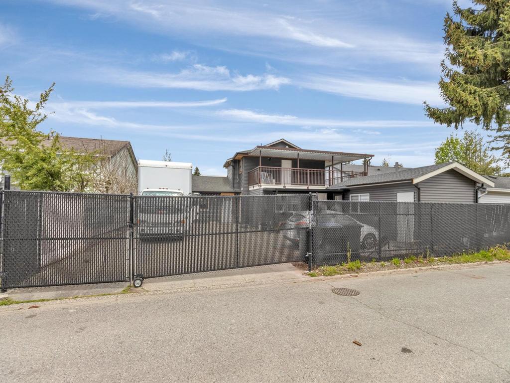 Listing Image for R3087467