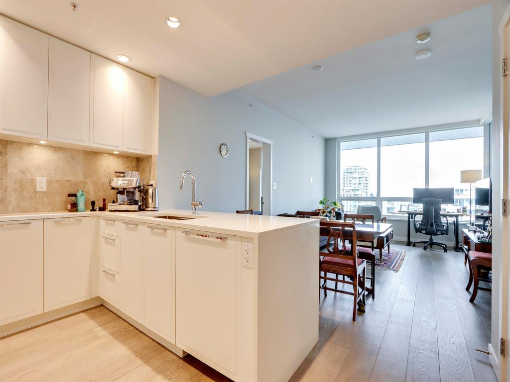 Listing Image for R3087476