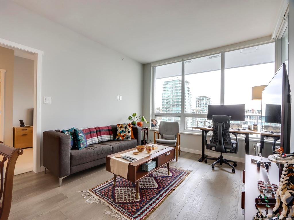 Listing Image for R3087476