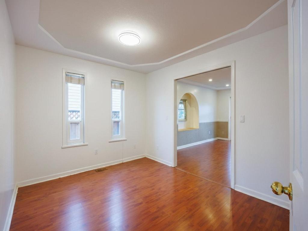 Listing Image for R3087541