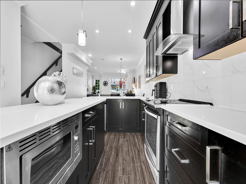 Listing Image for R3087547