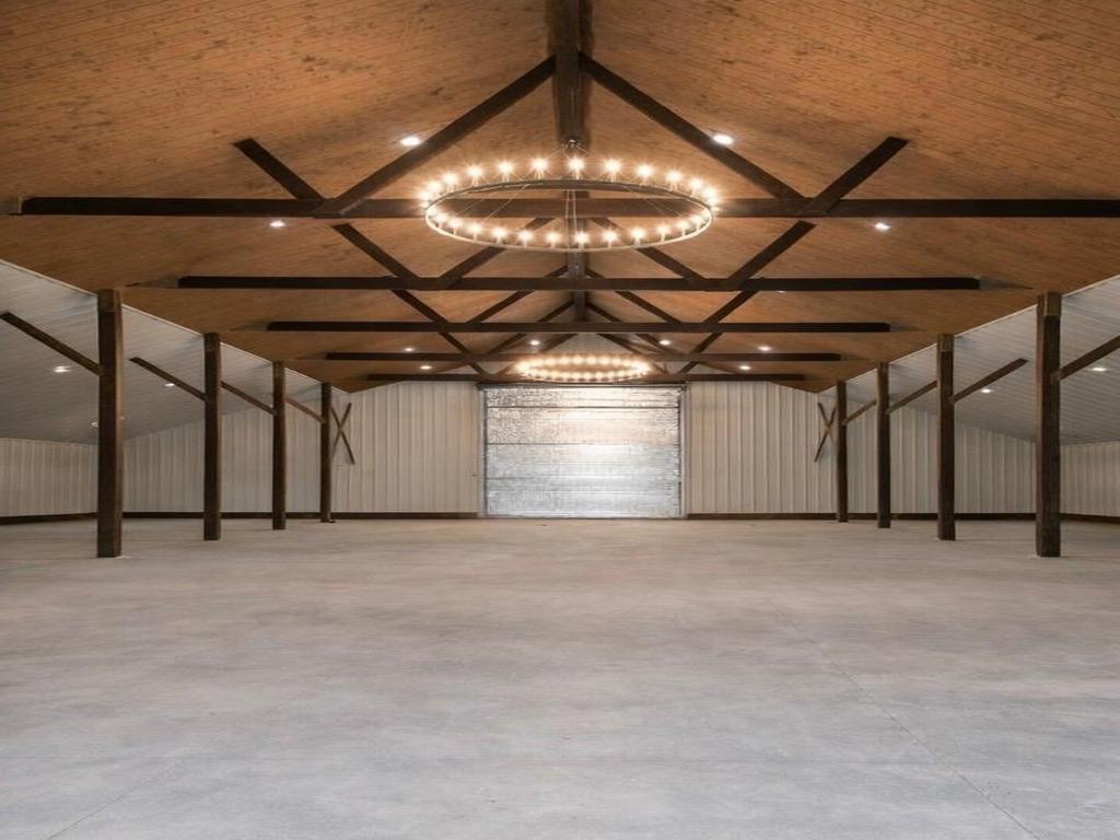 Listing Image for R3087552