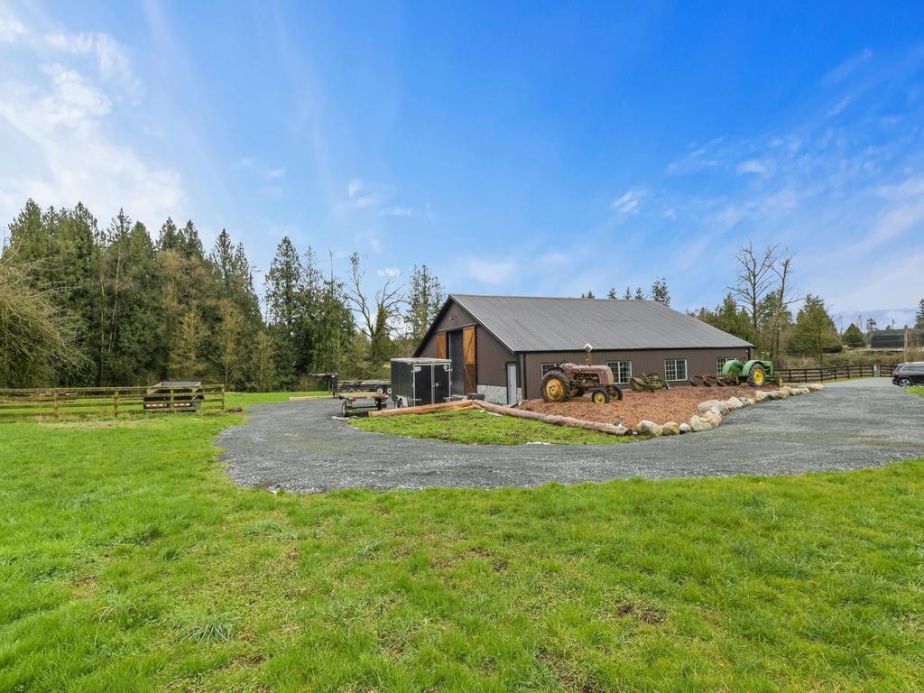 Listing Image for R3087552