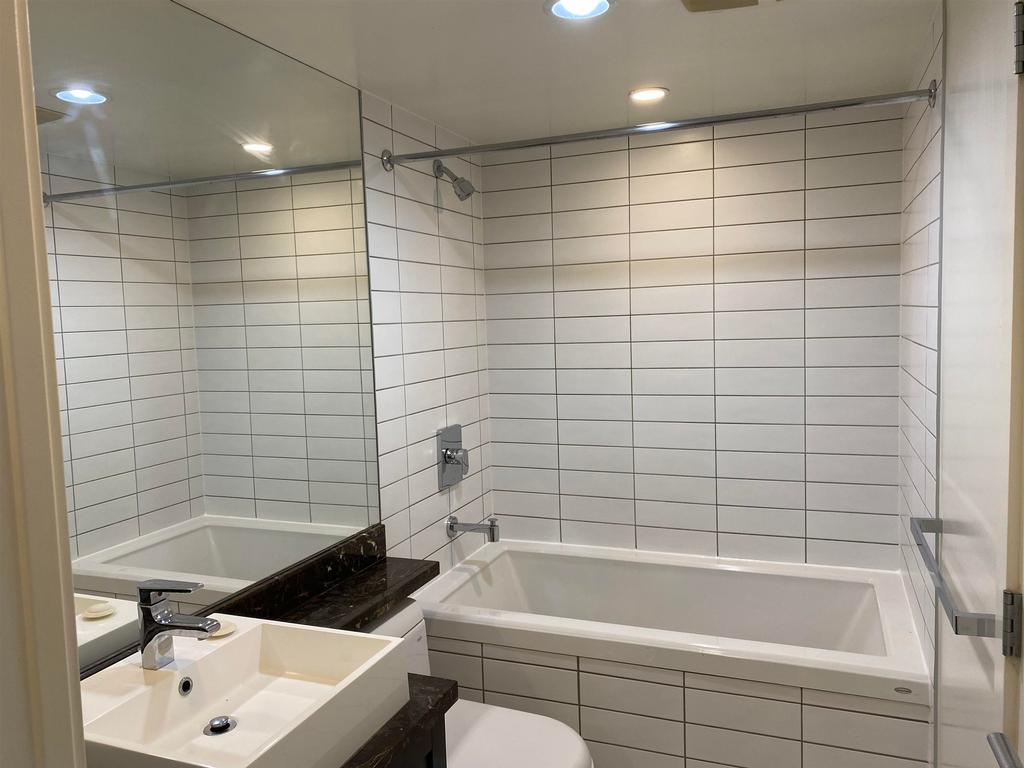 Listing Image for R3087588