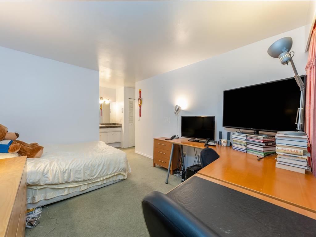 Listing Image for R3087604