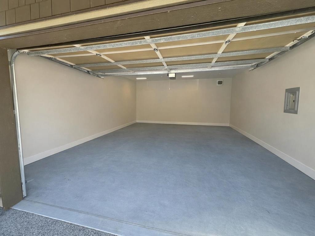 Listing Image for R3087611