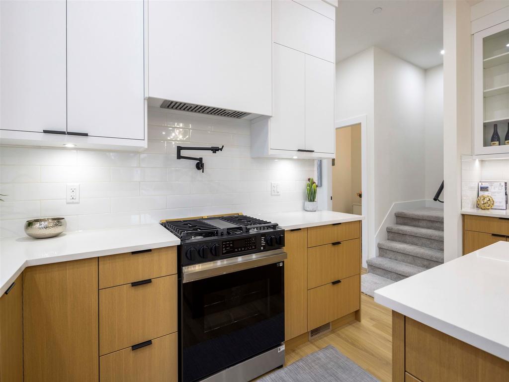 Listing Image for R3087614