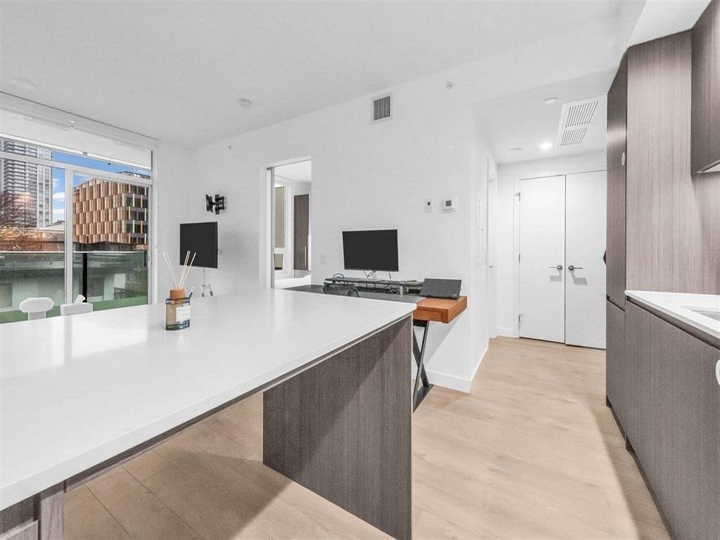 Listing Image for R3087659