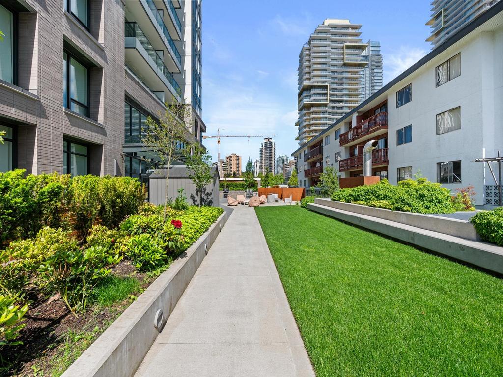 Listing Image for R3087659