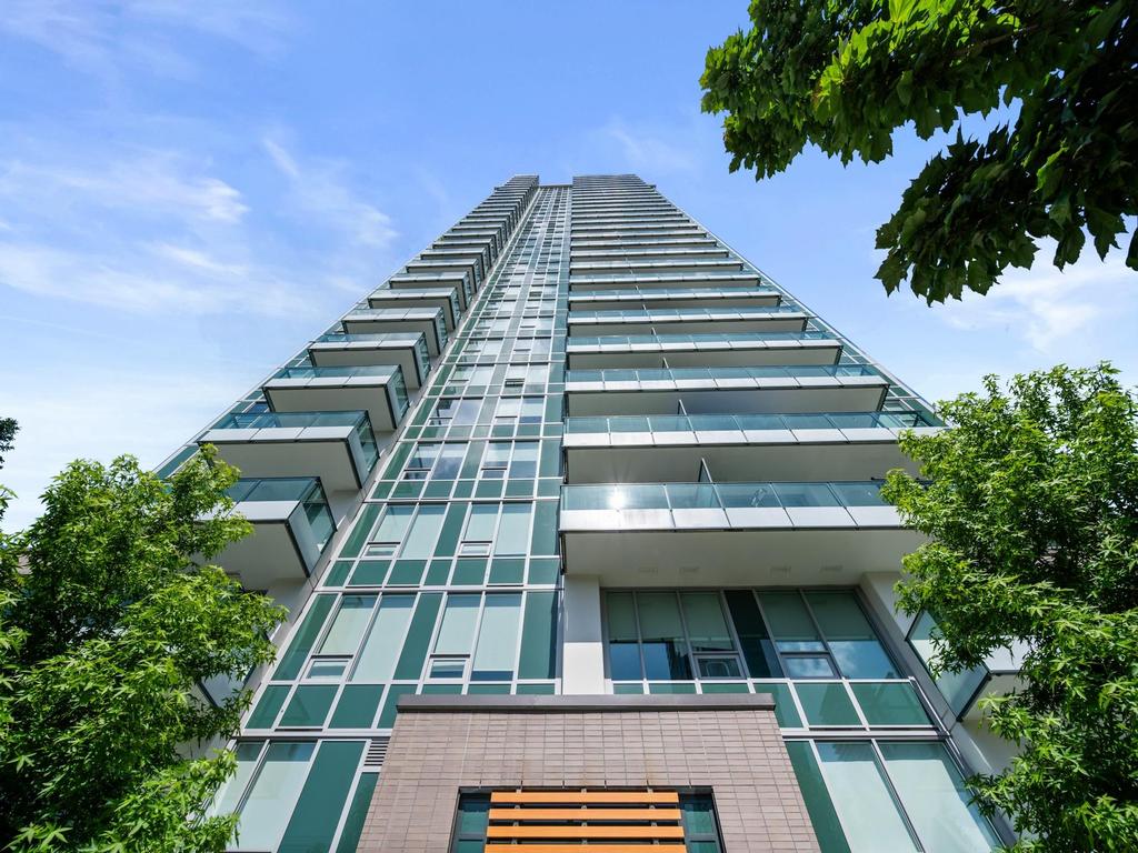 Listing Image for R3087659