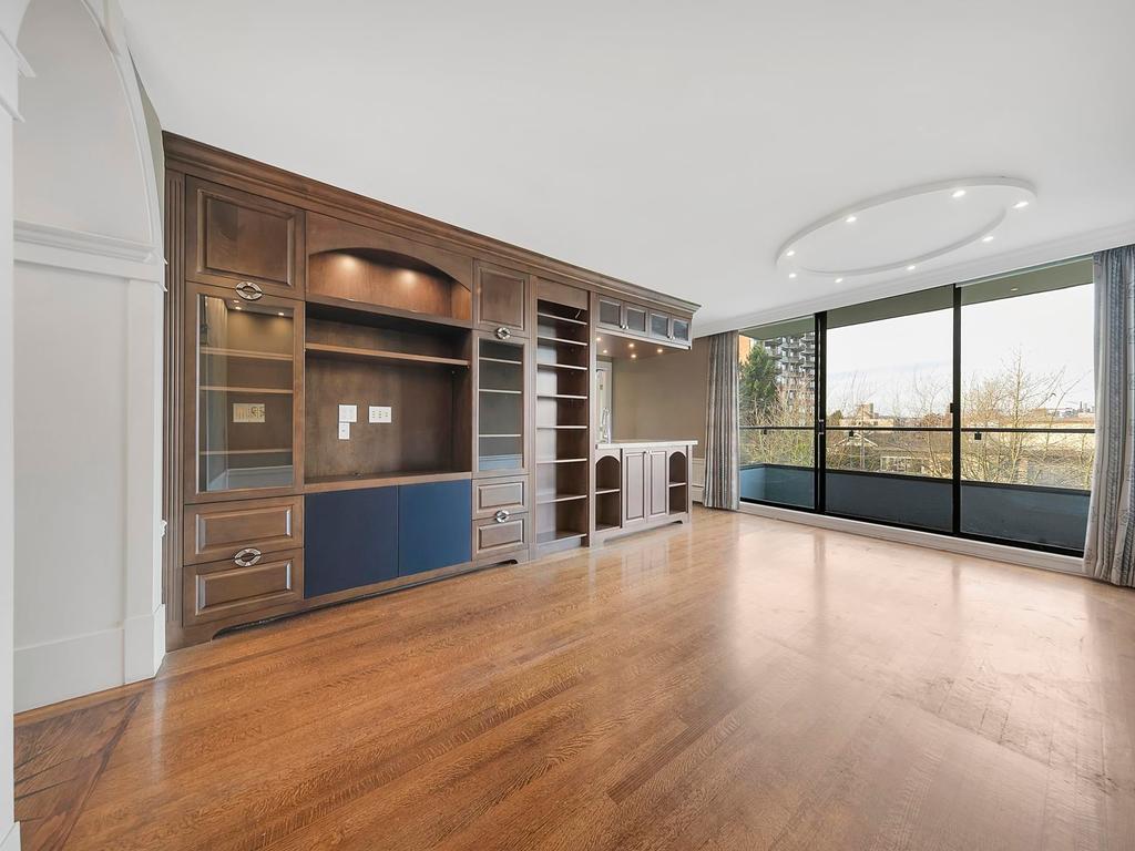 Listing Image for R3087686