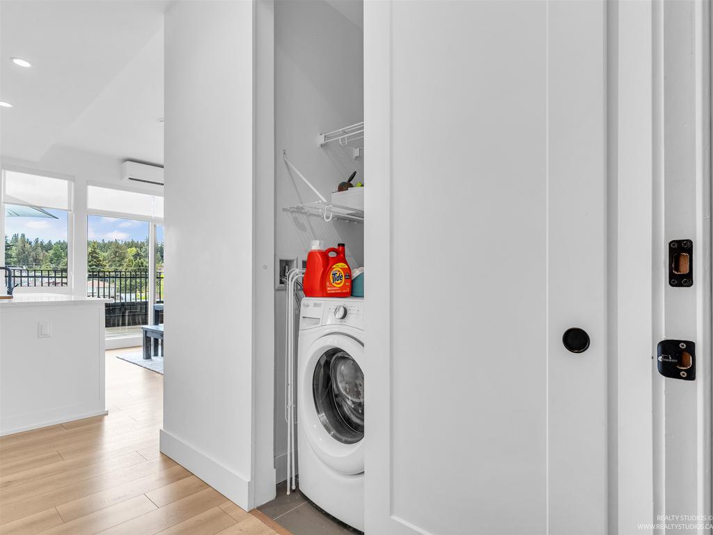 Listing Image for R3087771