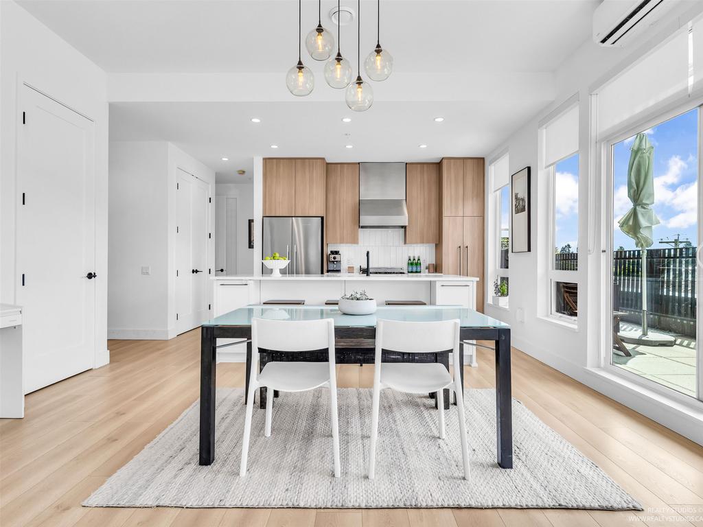 Listing Image for R3087771