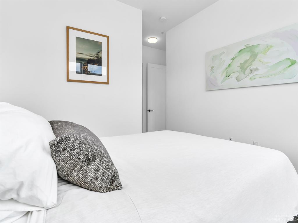 Listing Image for R3087771