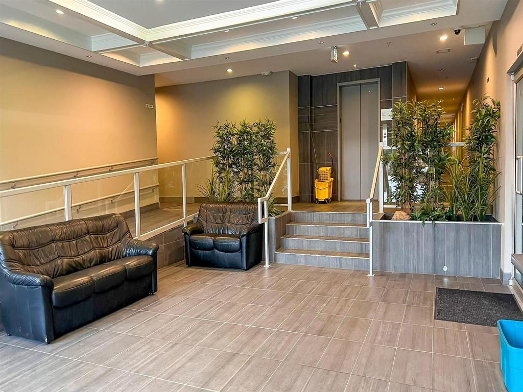 Listing Image for R3087805