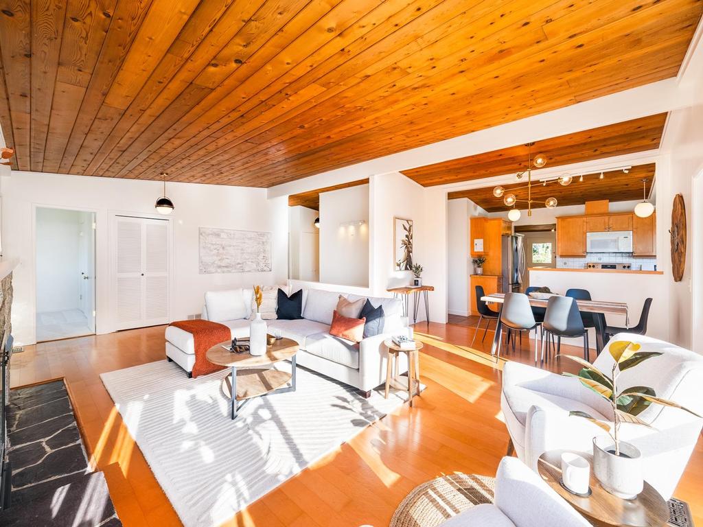 Listing Image for R3087809