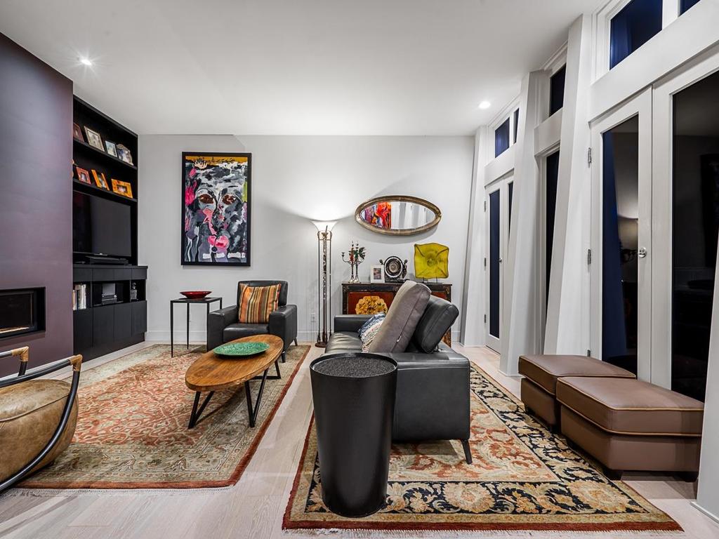 Listing Image for R3087821