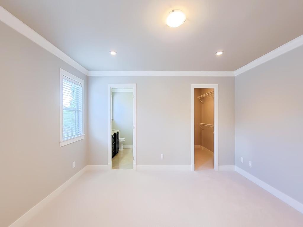 Listing Image for R3087833