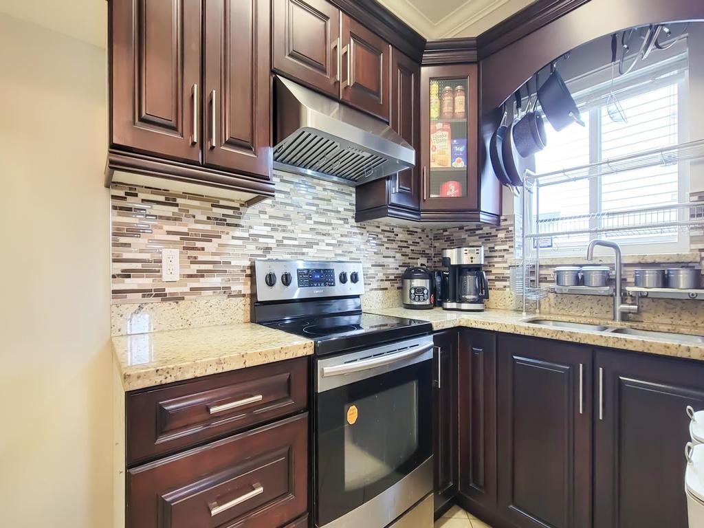 Listing Image for R3087833