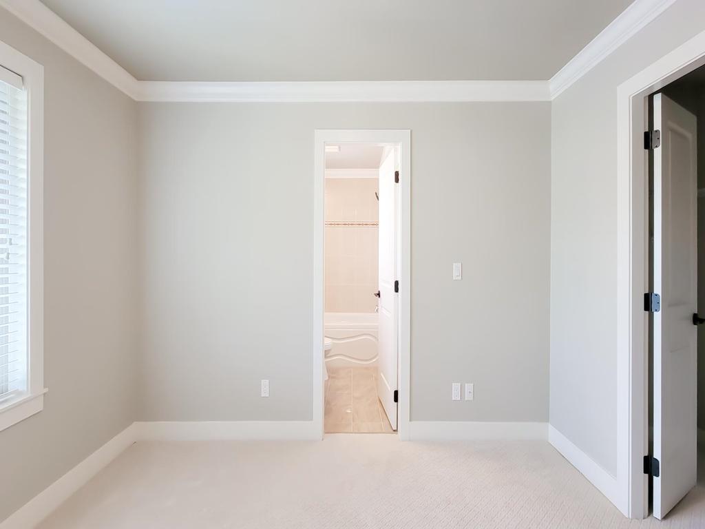 Listing Image for R3087833