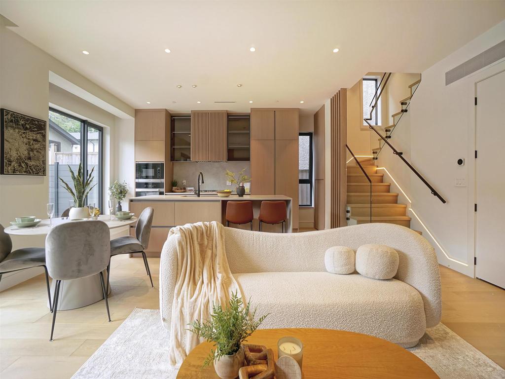 Listing Image for R3087842