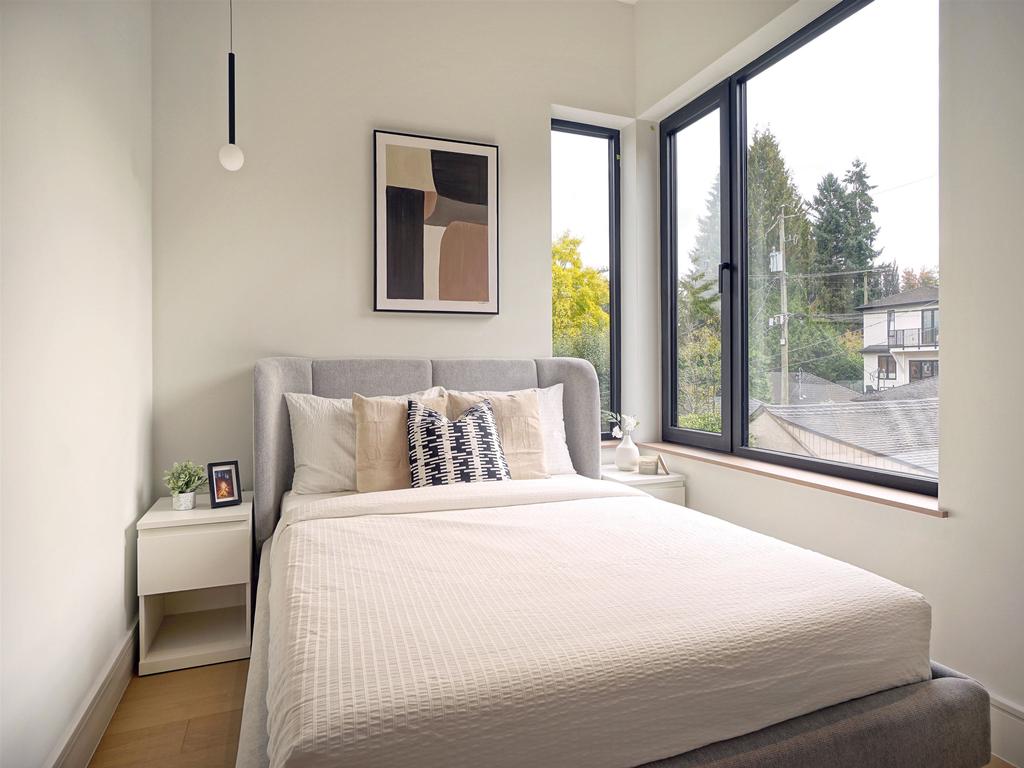 Listing Image for R3087842