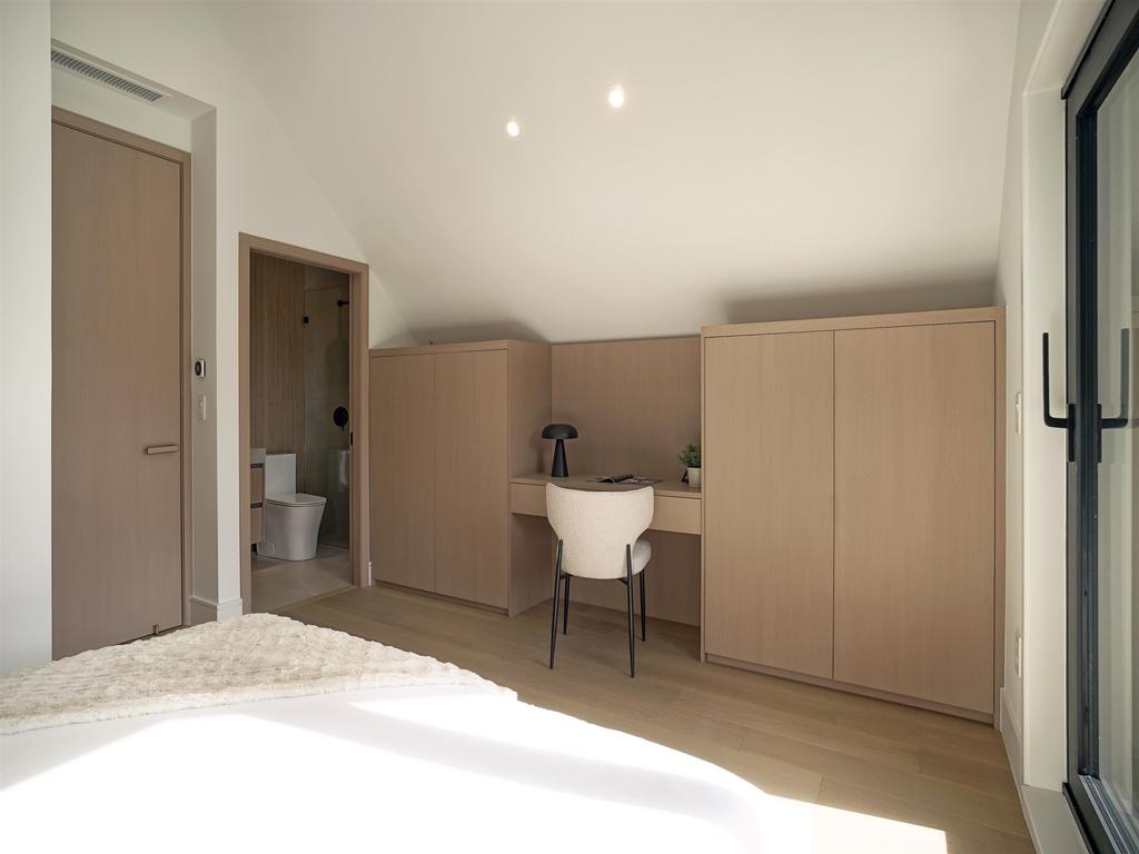 Listing Image for R3087842