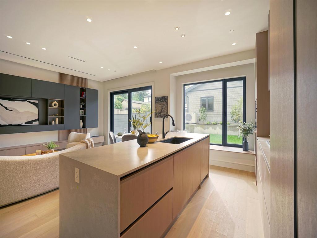 Listing Image for R3087842