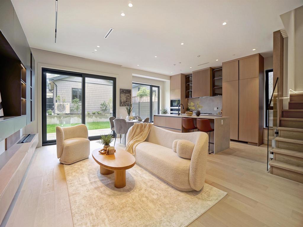 Listing Image for R3087842