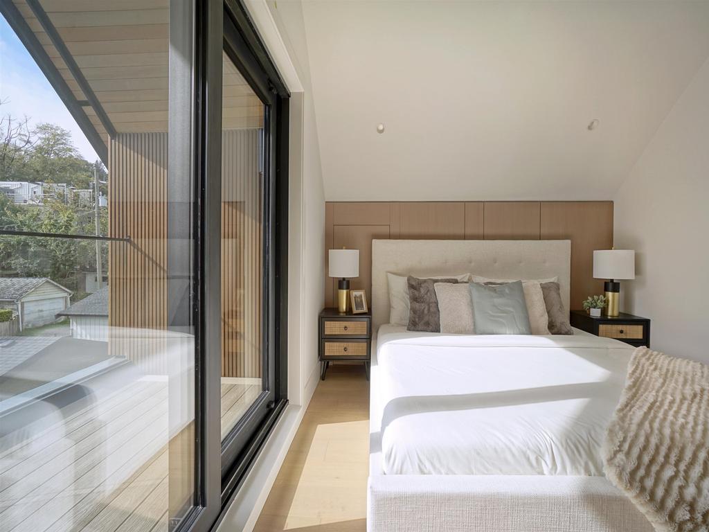 Listing Image for R3087842