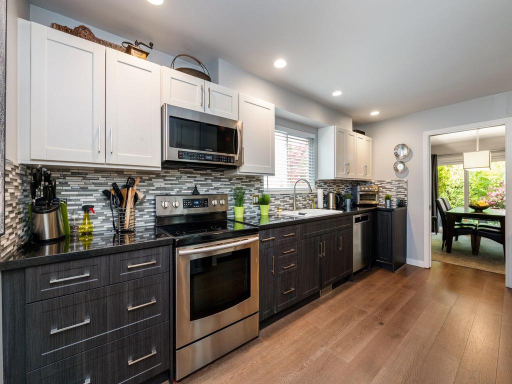 Listing Image for R3087843