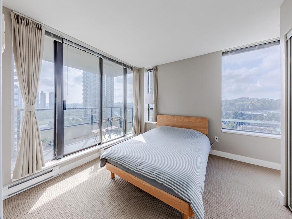 Listing Image for R3087850