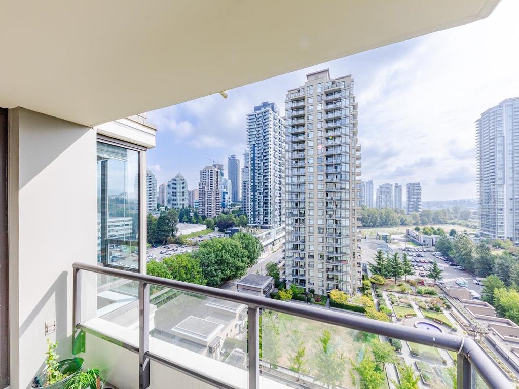 Listing Image for R3087850