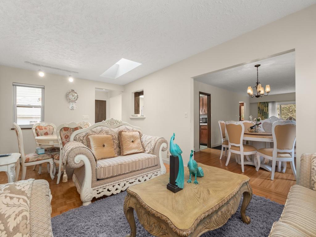 Listing Image for R3087854