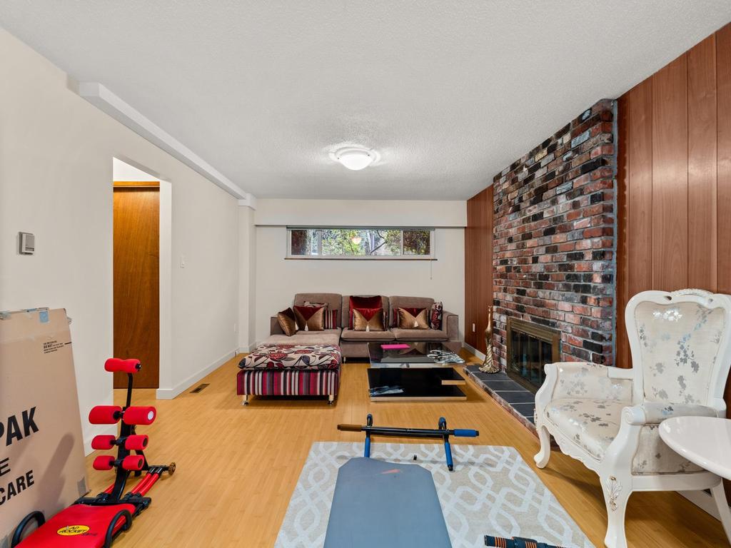 Listing Image for R3087854