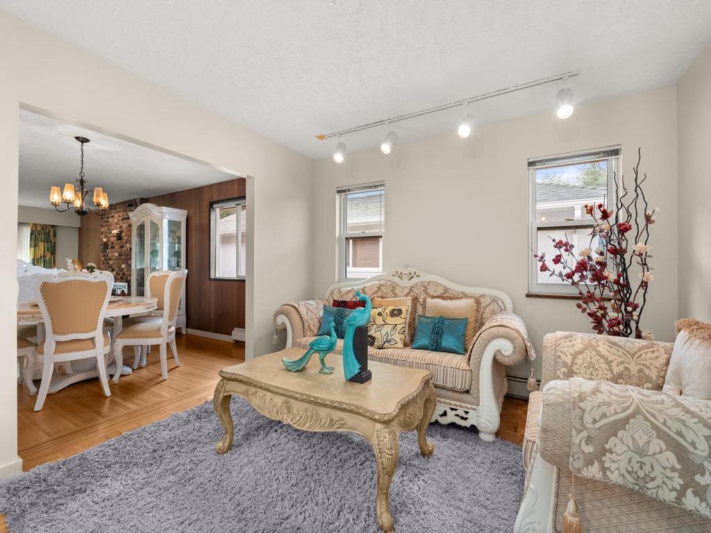 Listing Image for R3087854