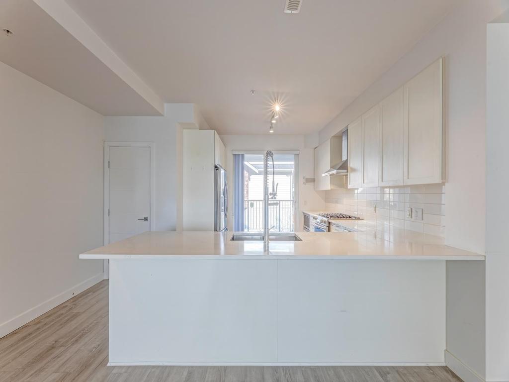 Listing Image for R3087881