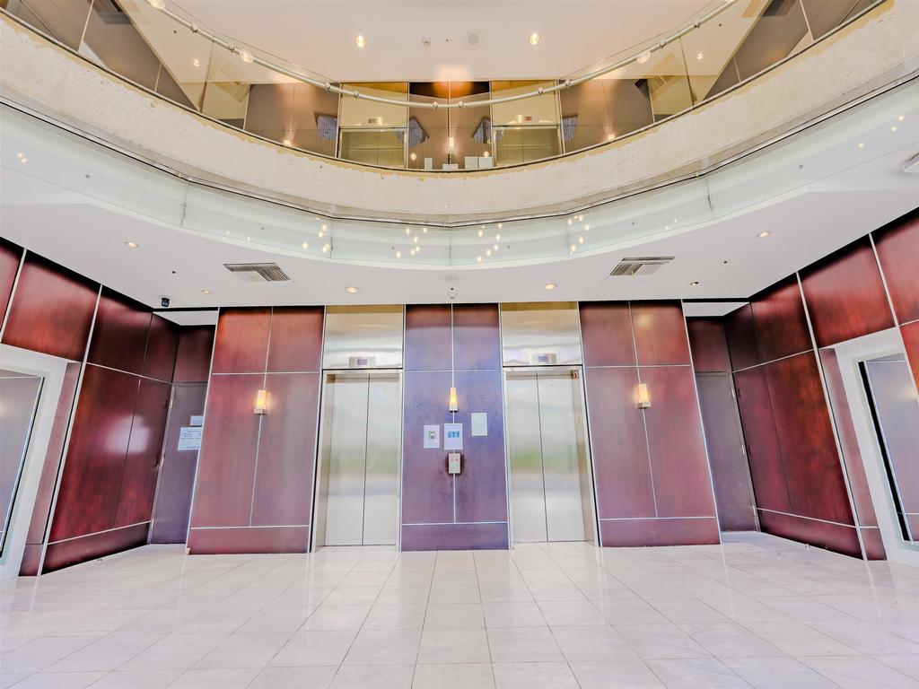 Listing Image for R3087920