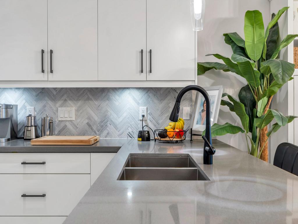 Listing Image for R3087966