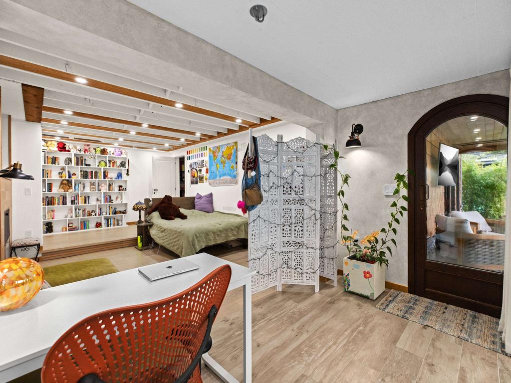 Listing Image for R3087979