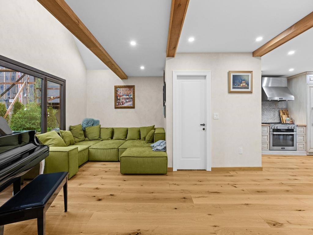 Listing Image for R3087979