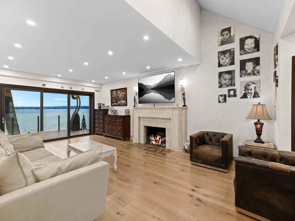 Listing Image for R3087979